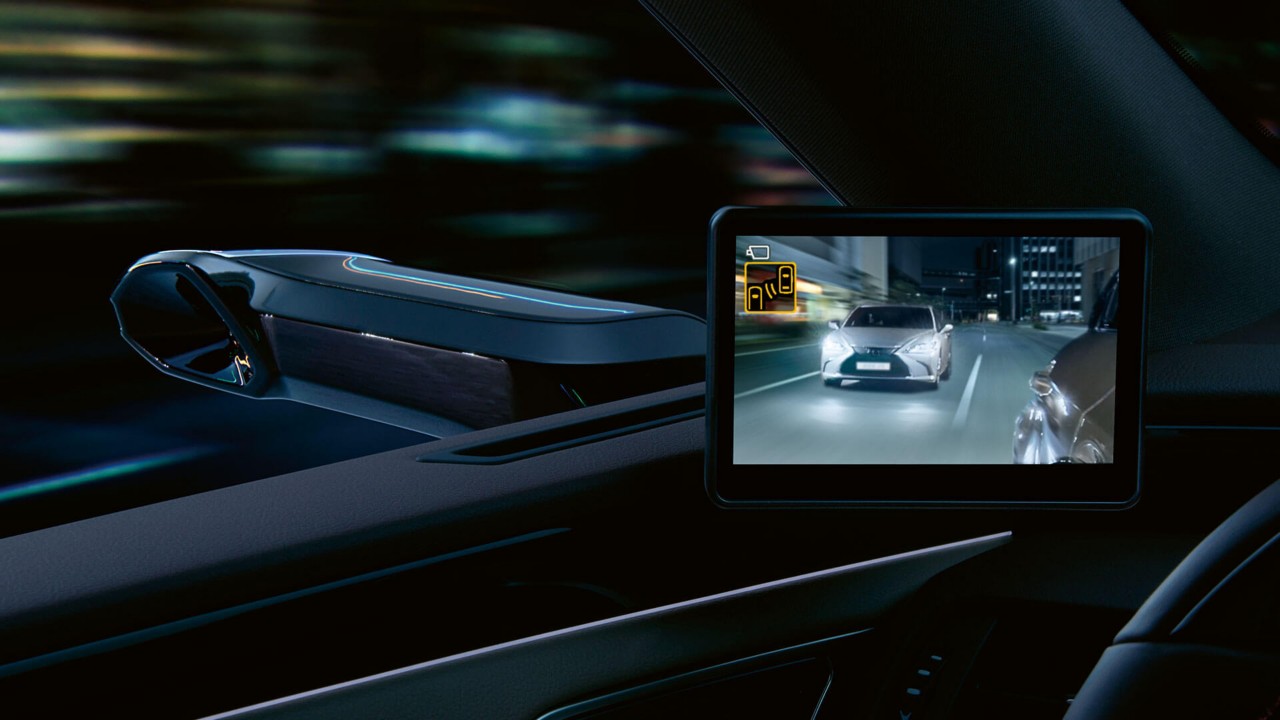 2020-lexus-es-gallery-digital-mirror-03-1920x1080tcm-3154-1903436