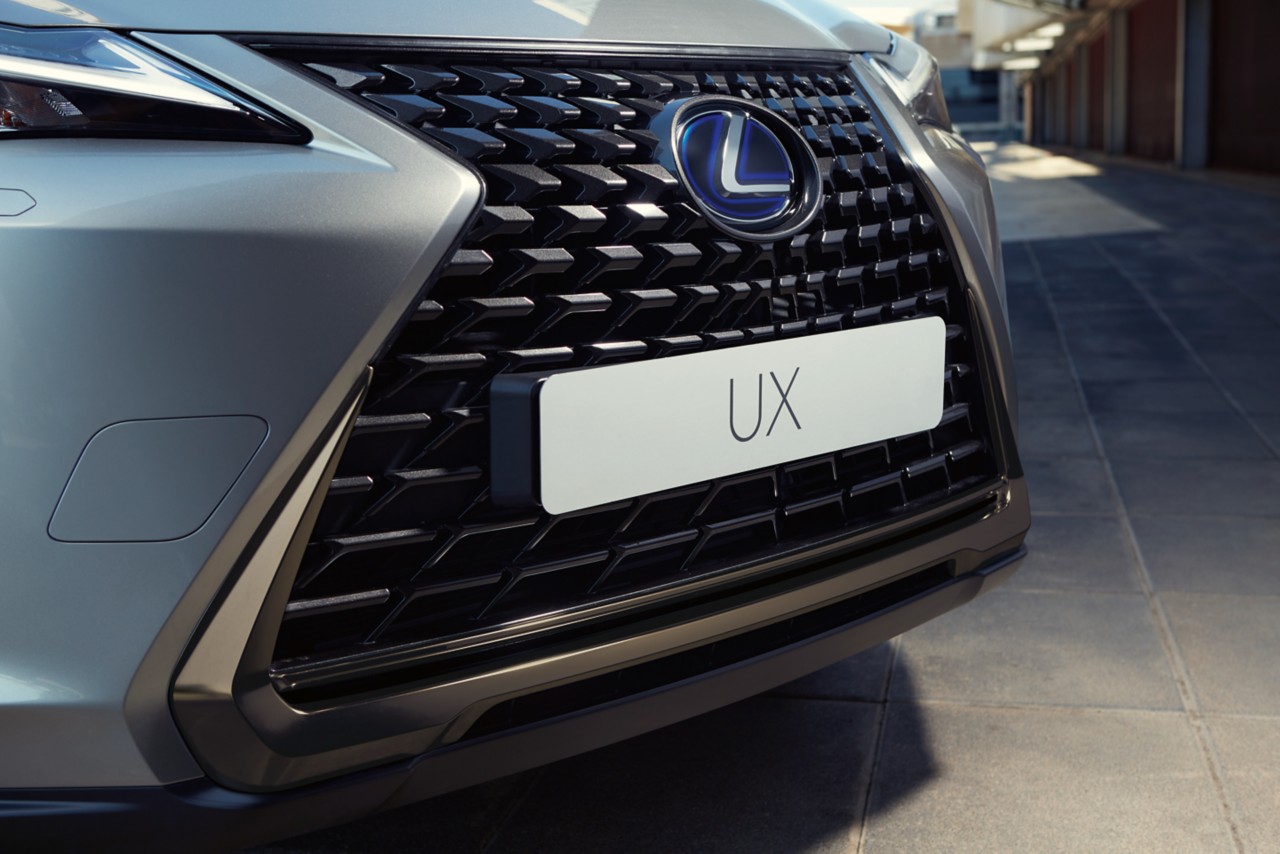 The Lexus spindle grille